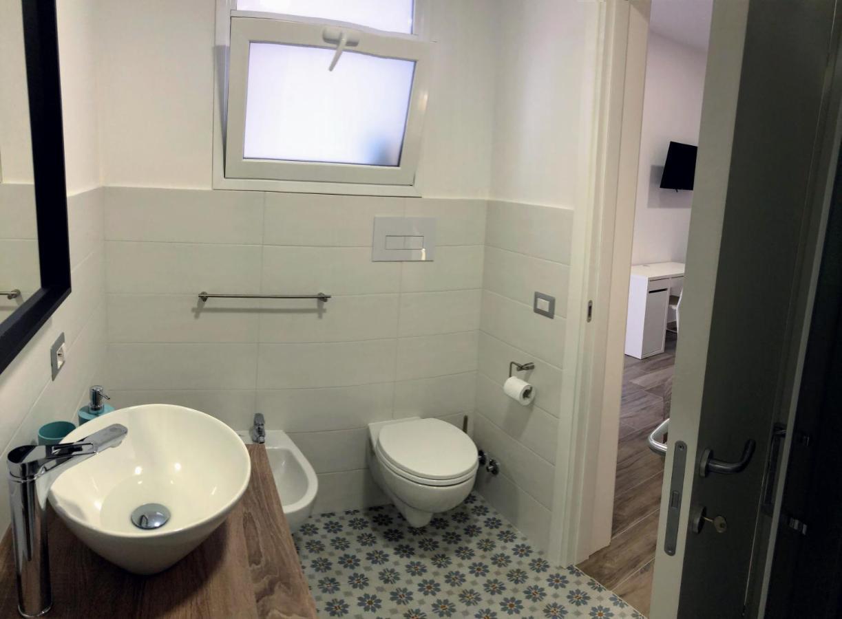 Casa Med Appartement Marina di Ragusa Buitenkant foto
