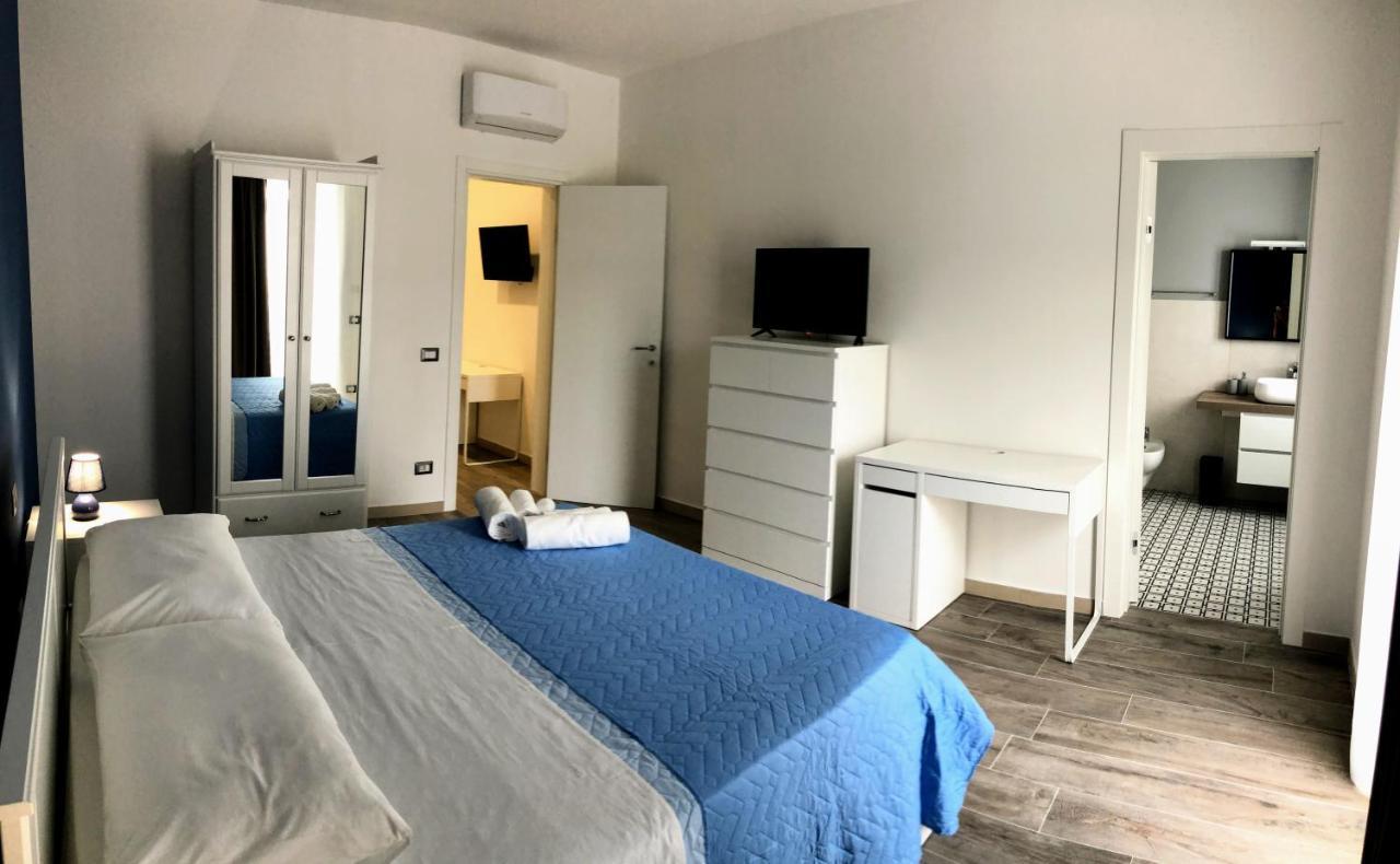 Casa Med Appartement Marina di Ragusa Buitenkant foto
