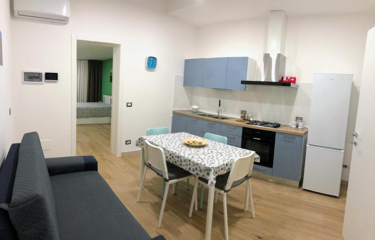 Casa Med Appartement Marina di Ragusa Buitenkant foto