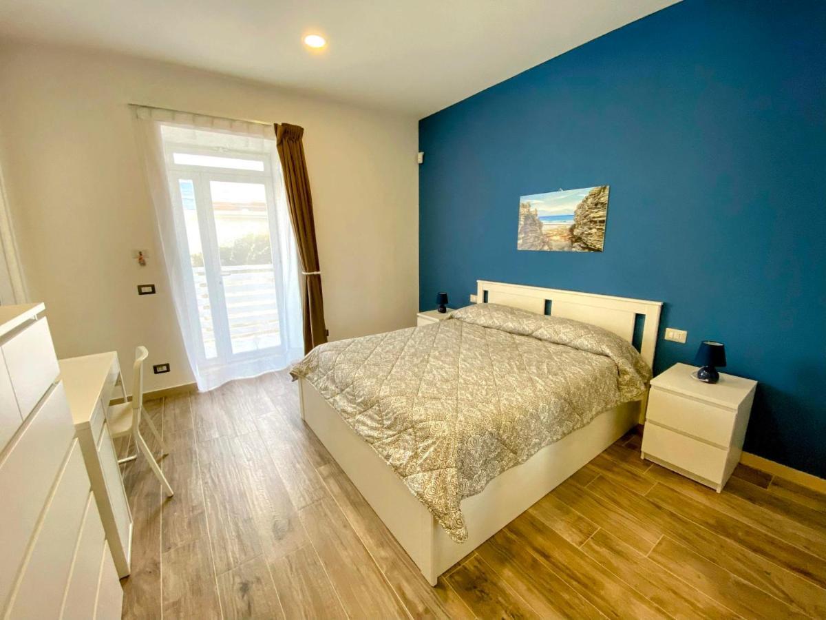 Casa Med Appartement Marina di Ragusa Buitenkant foto
